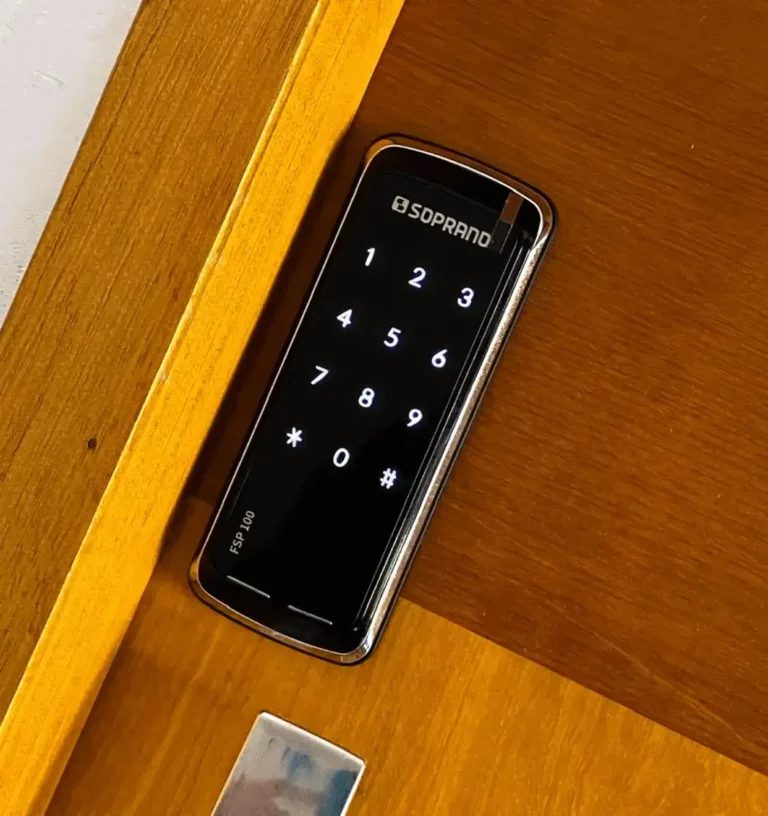 Fechadura eletrônica digital